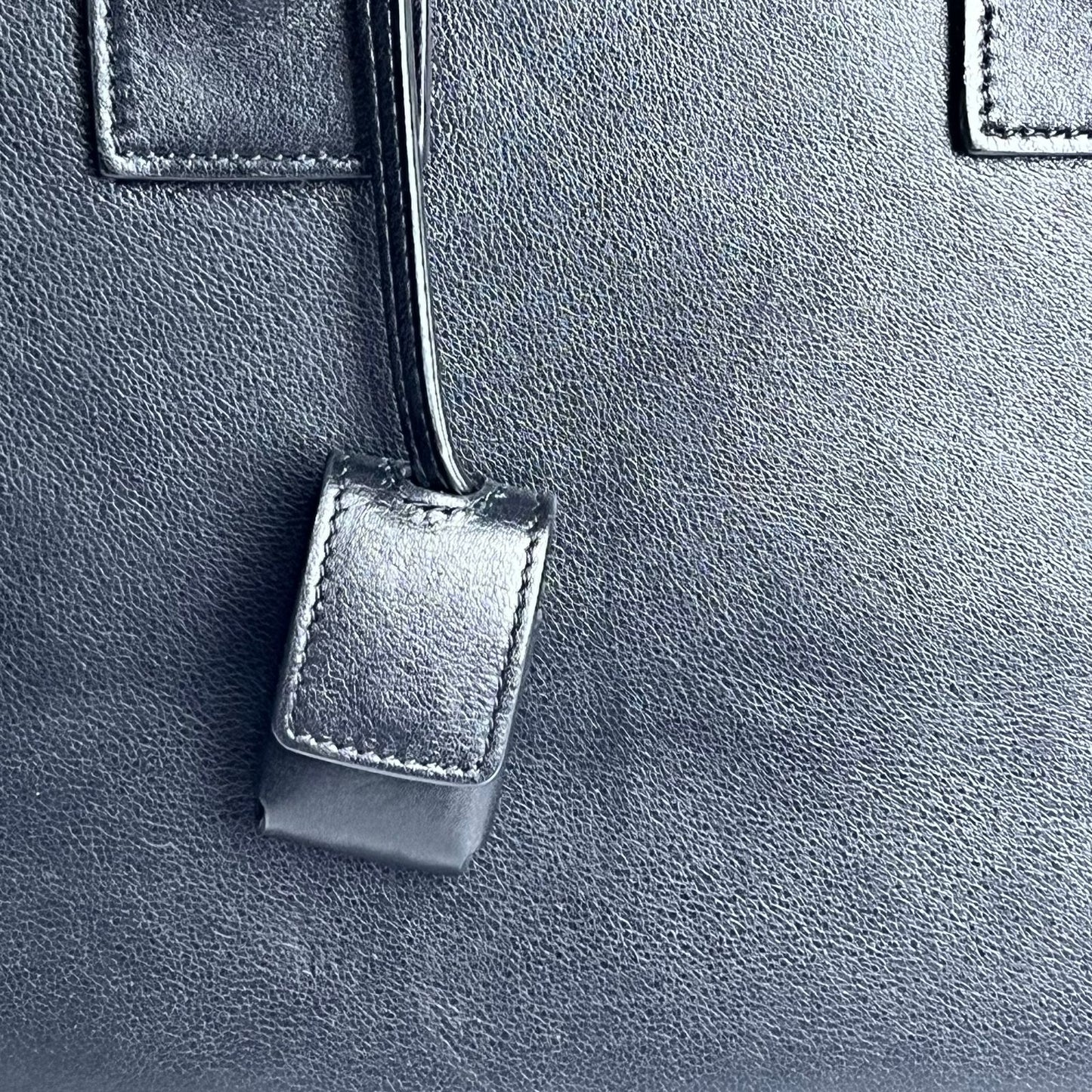 YSL	Sac De Jour Black
