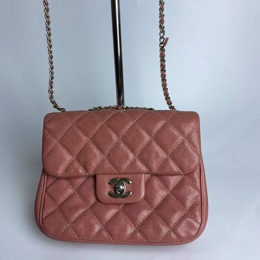 Chanel Urban Small, Pink