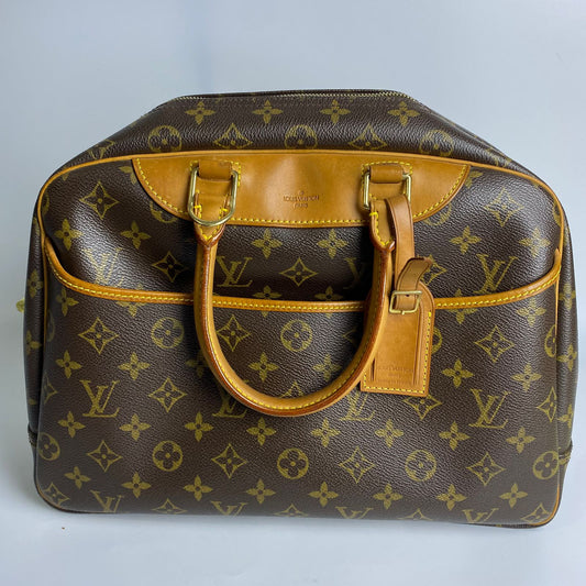 Louis Vuitton	Deauville Monogram Canvas