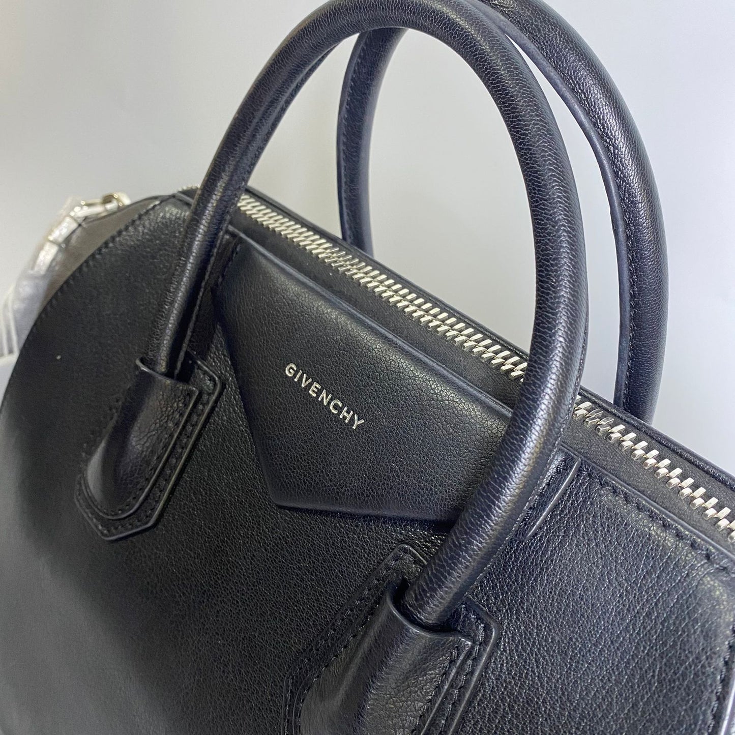 Givenchy Antigona Large Black