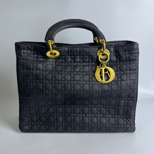 Dior	Lady Dior Medium Nylon Black