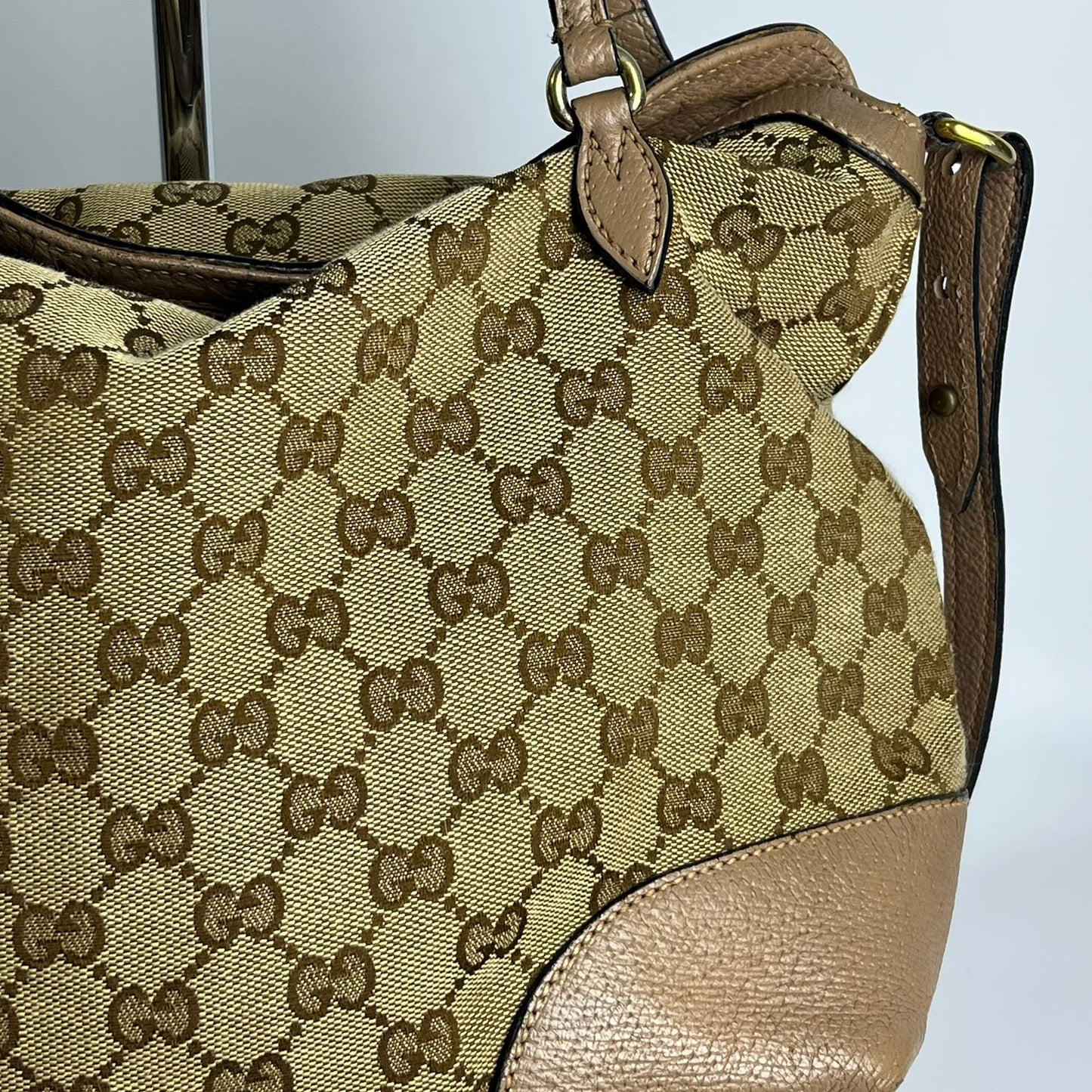 Gucci Bree GG Handbag Beige Trims