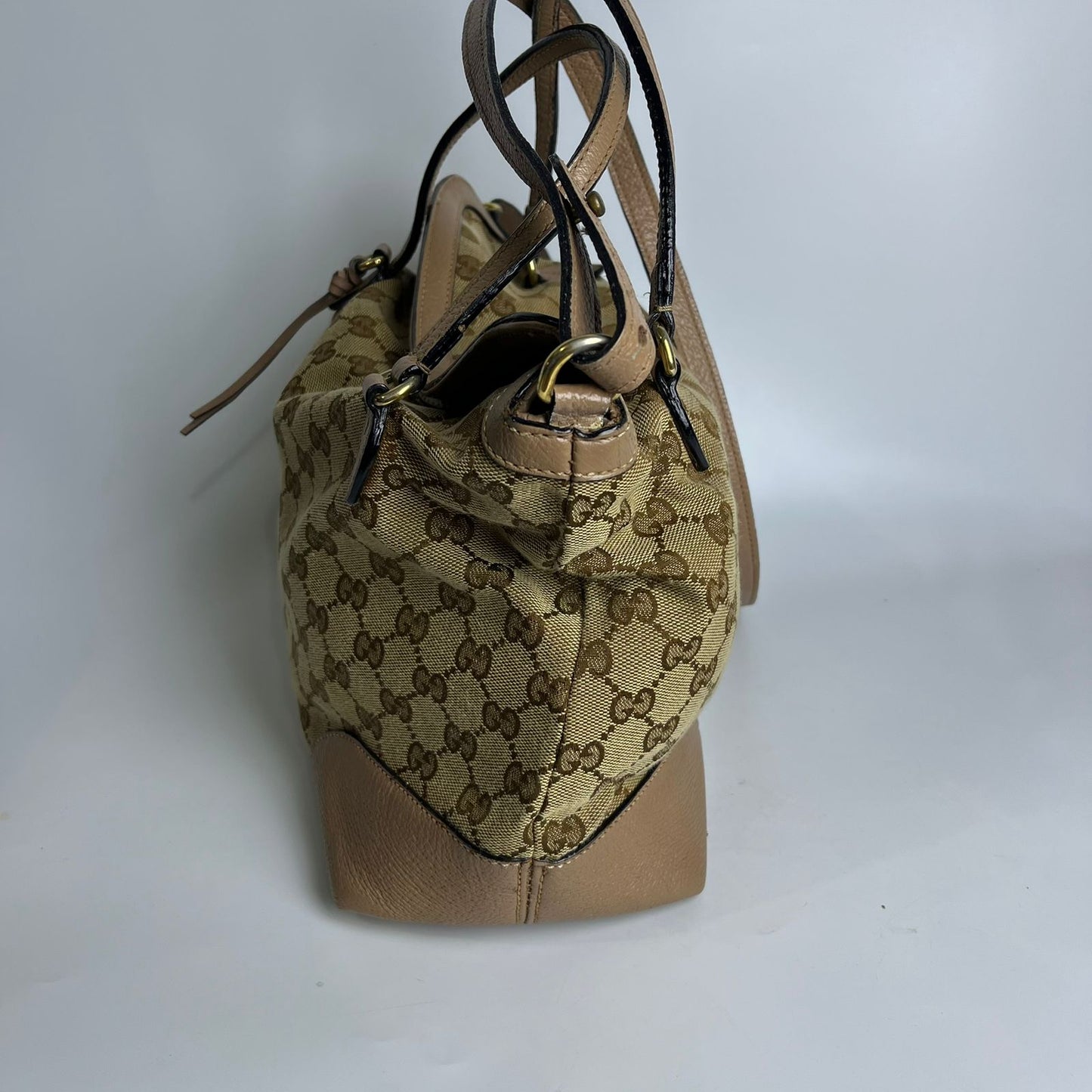 Gucci Bree GG Handbag Beige Trims