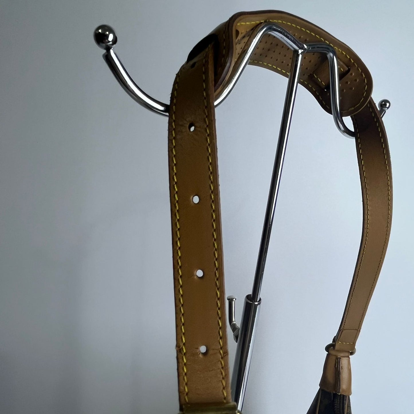 Louis Vuitton	Boulogne 30 Shoulder Bag Monogram Canvas