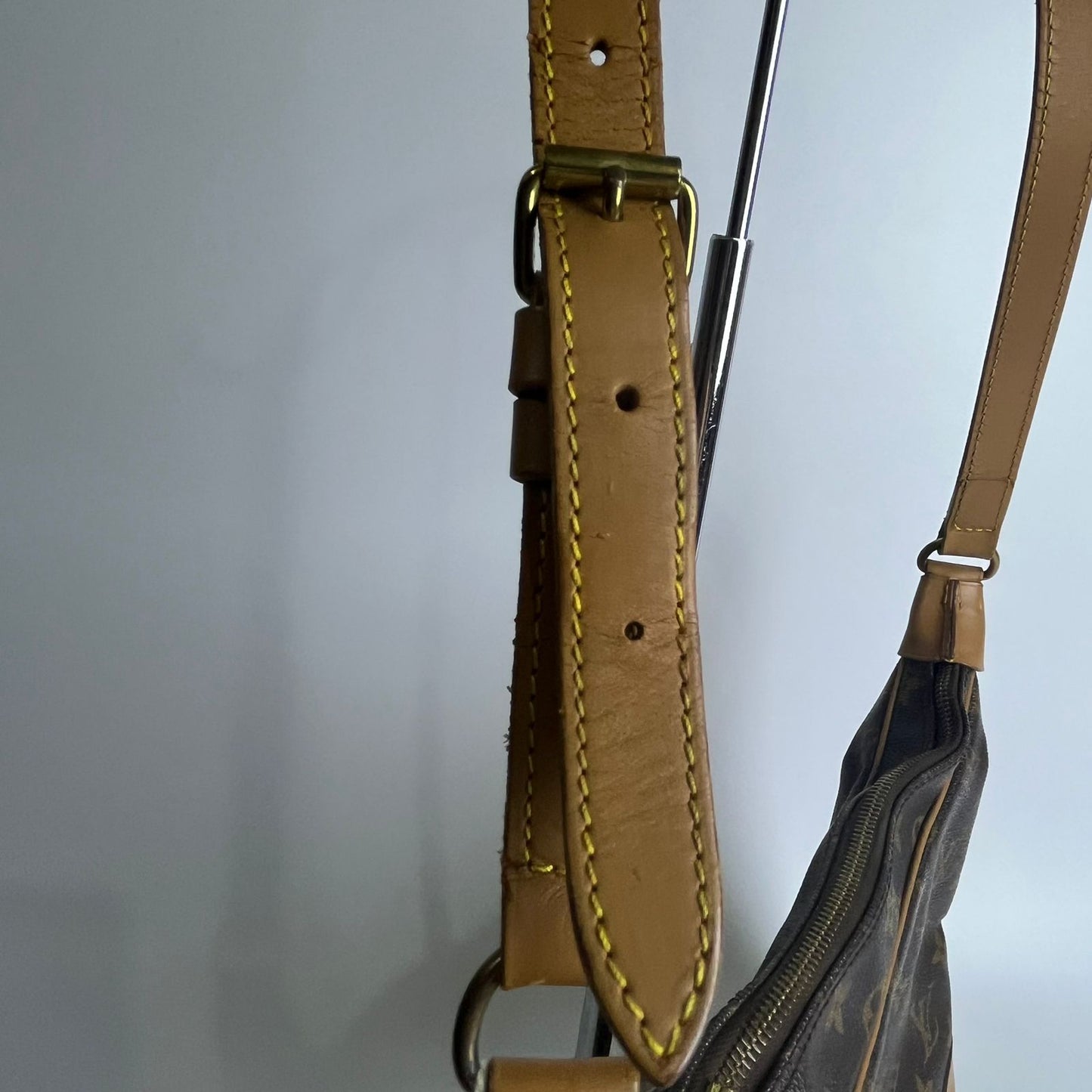 Louis Vuitton	Boulogne 30 Shoulder Bag Monogram Canvas