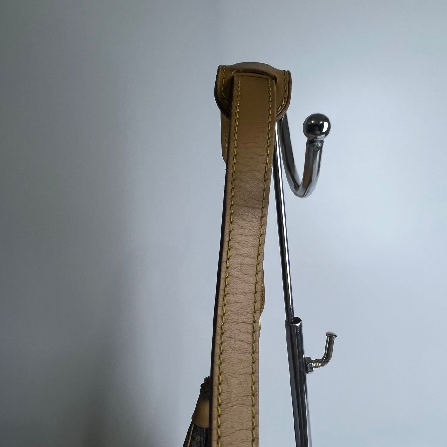 Louis Vuitton	Boulogne 30 Shoulder Bag Monogram Canvas