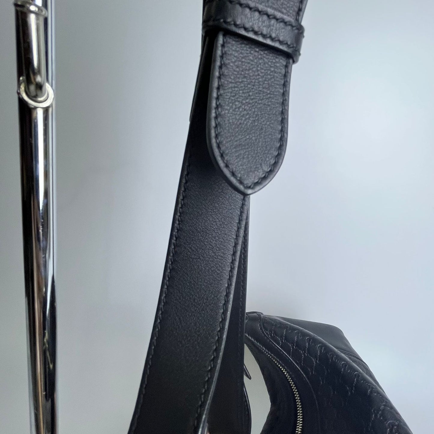 Gucci Microguccissima Hobo Bag Black