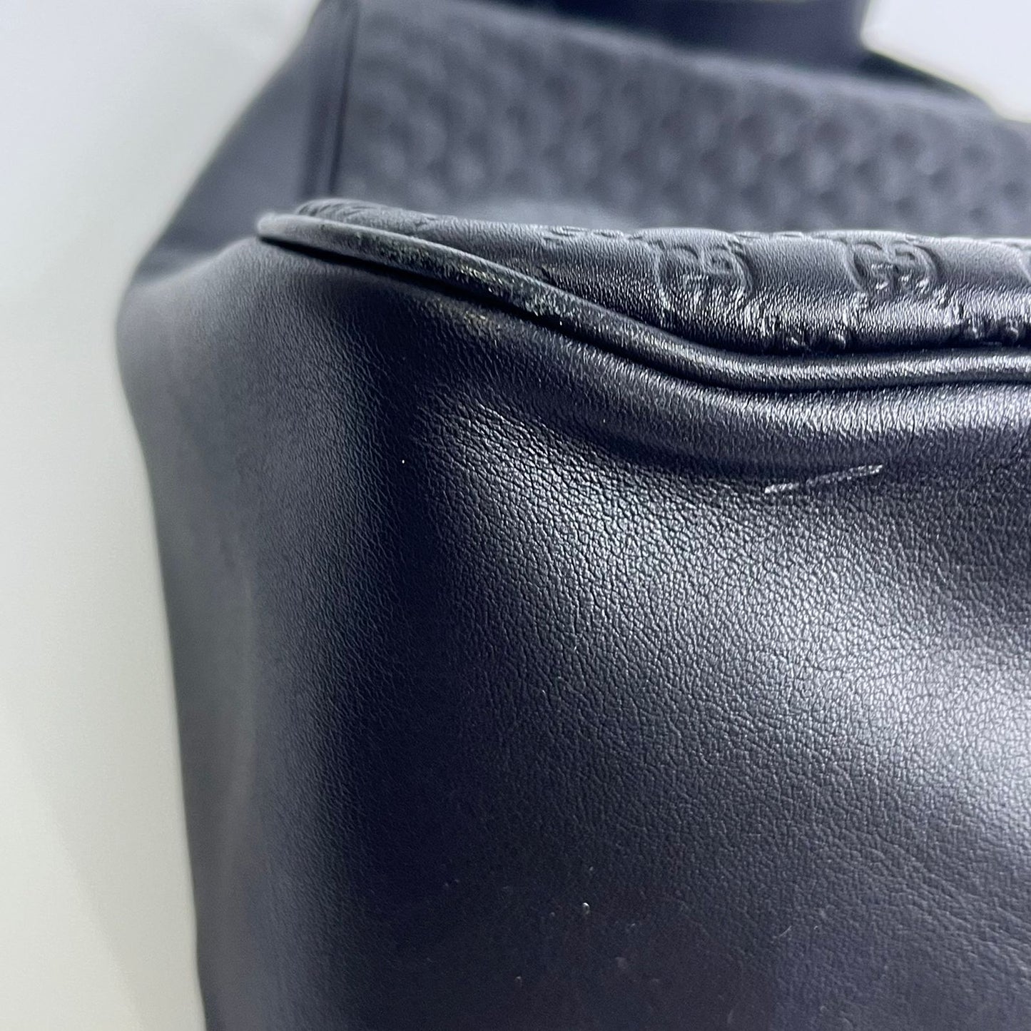 Gucci Microguccissima Hobo Bag Black