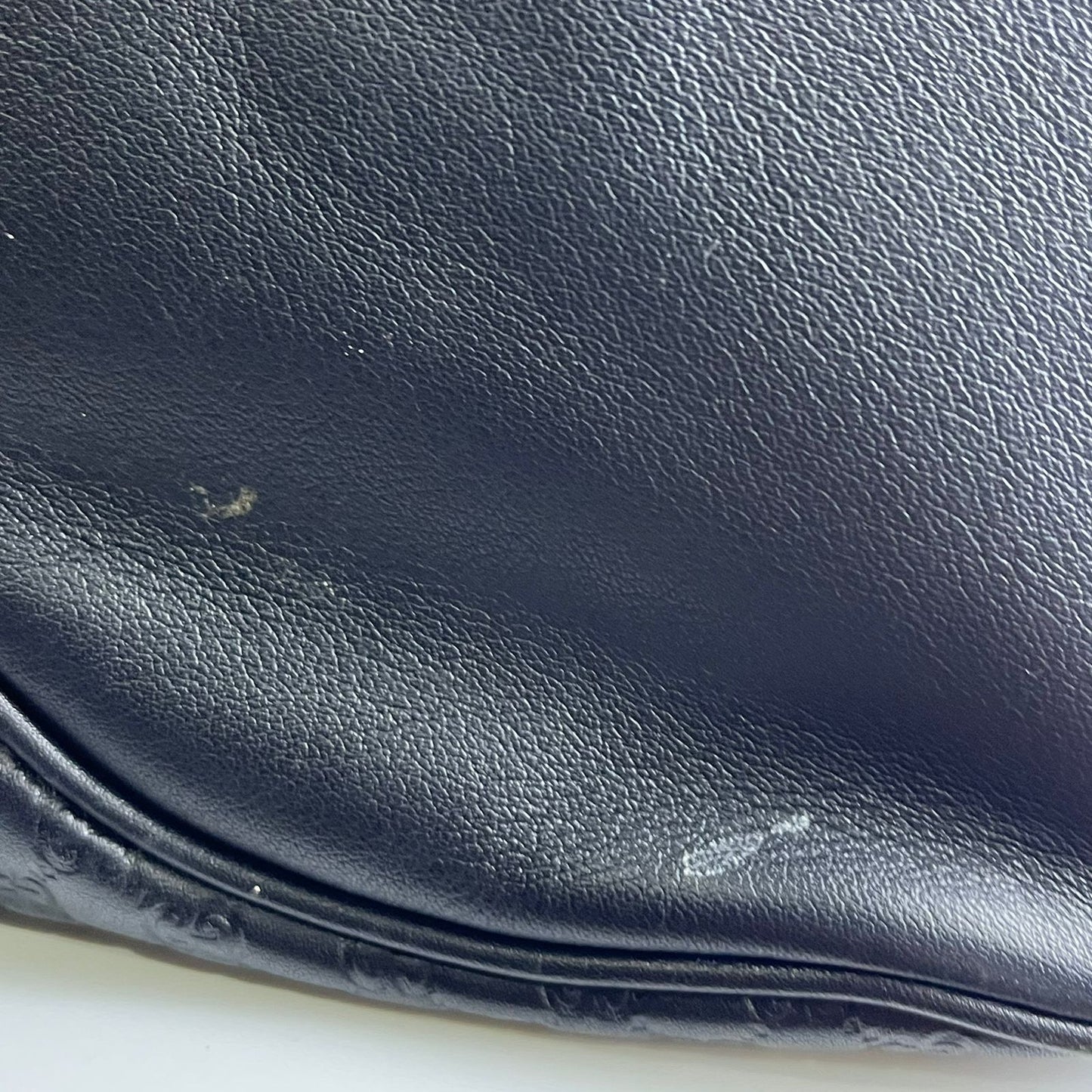 Gucci Microguccissima Hobo Bag Black