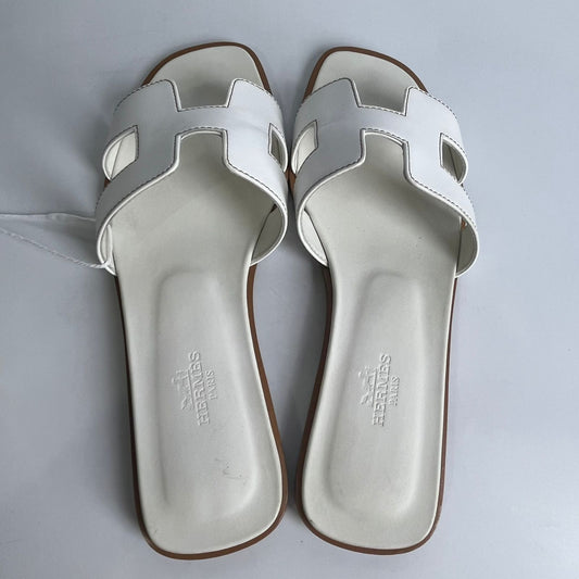 Hermes Oran White 37