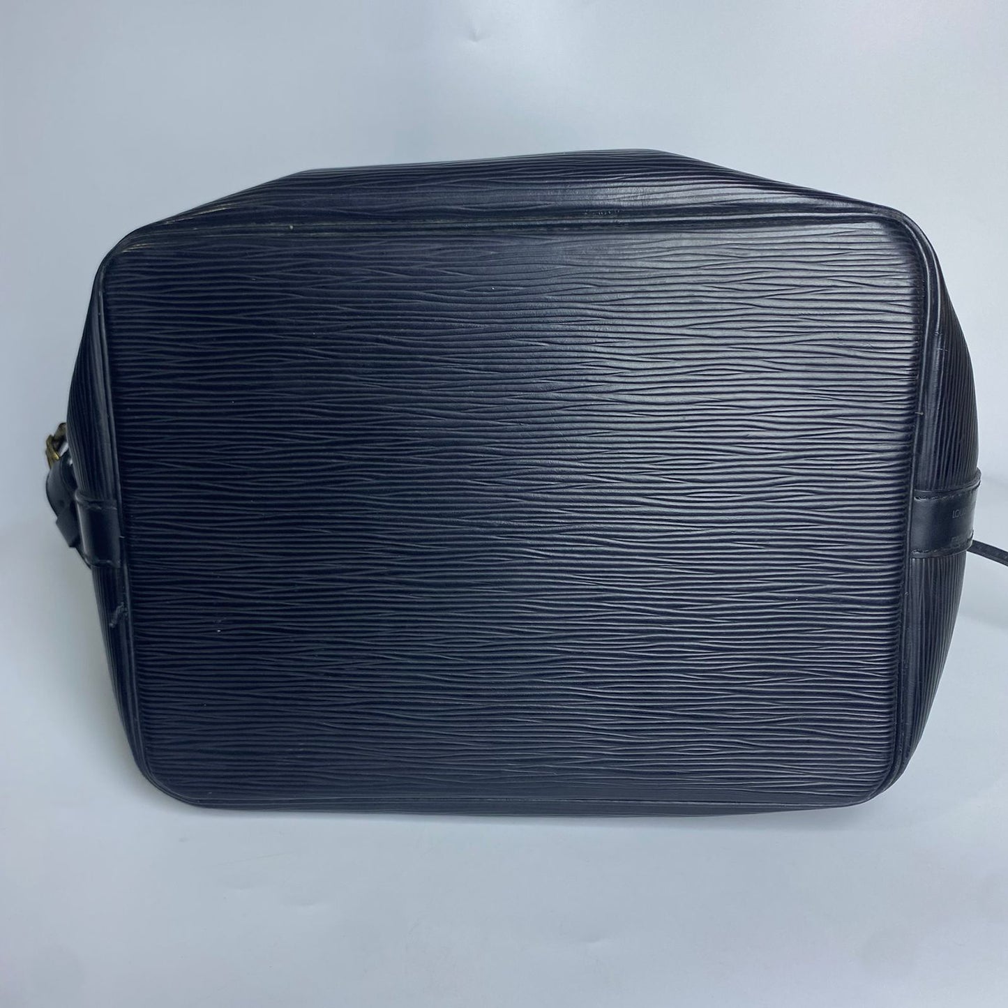 Louis Vuitton	Epi Noe Black