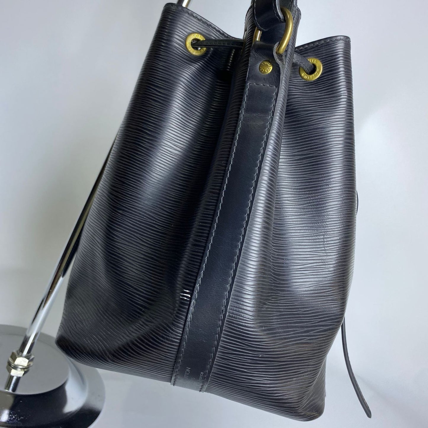 Louis Vuitton	Epi Noe Black