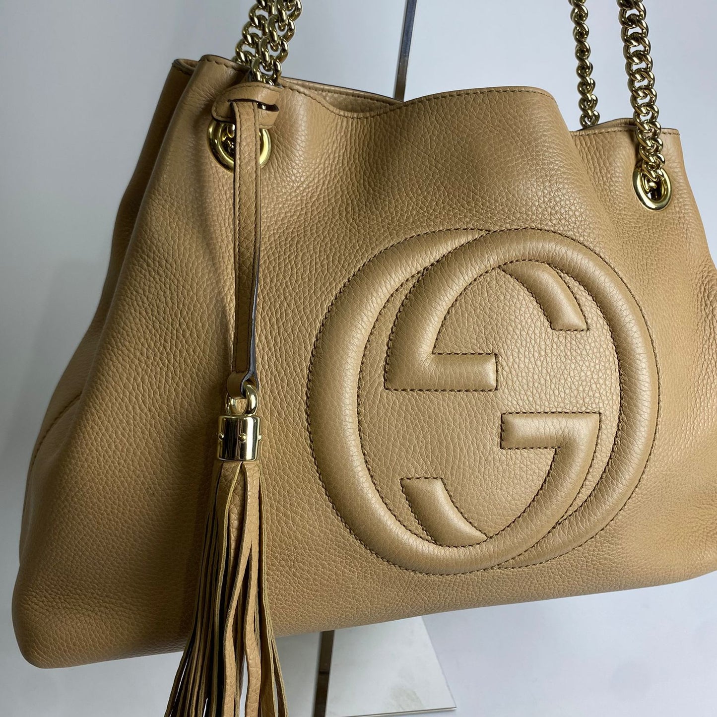 Gucci Soho Chain Tote Bag Beige