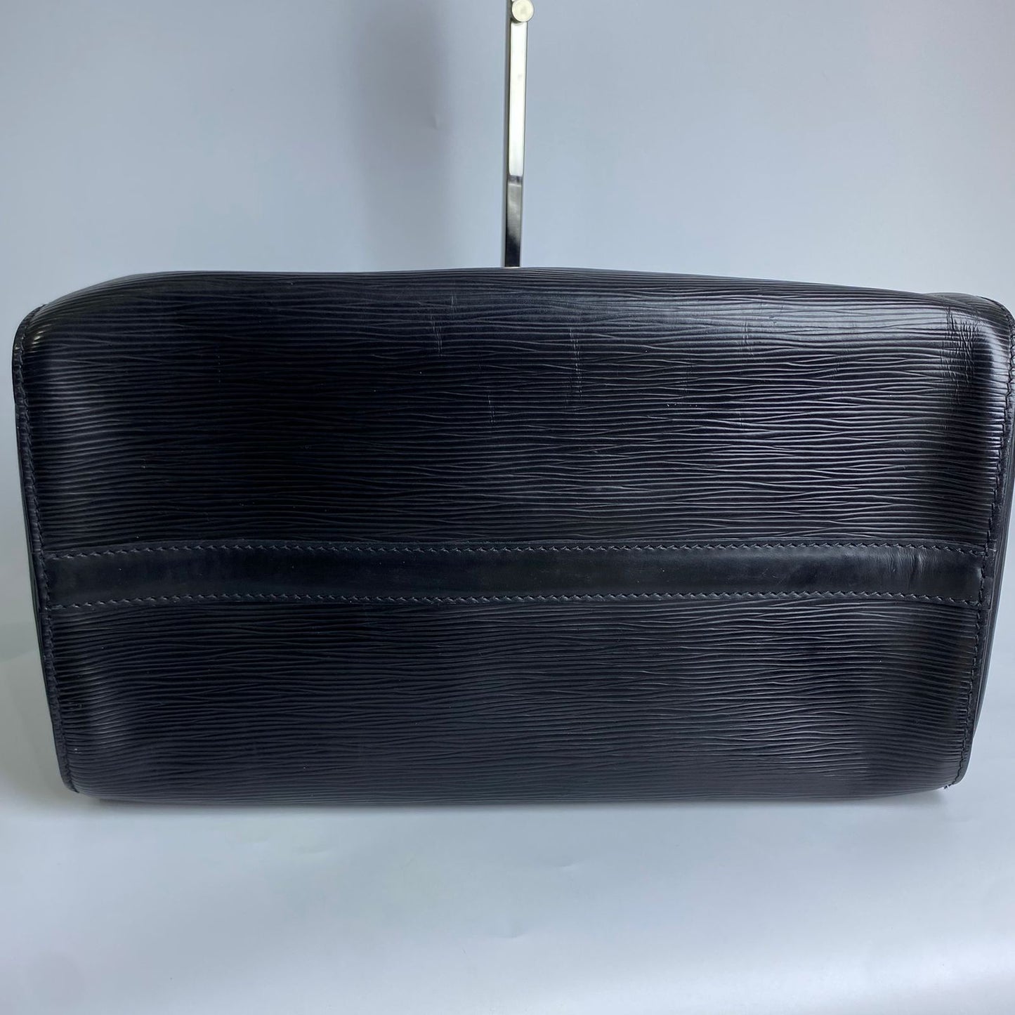Louis Vuitton	Speedy 30 Epi Black