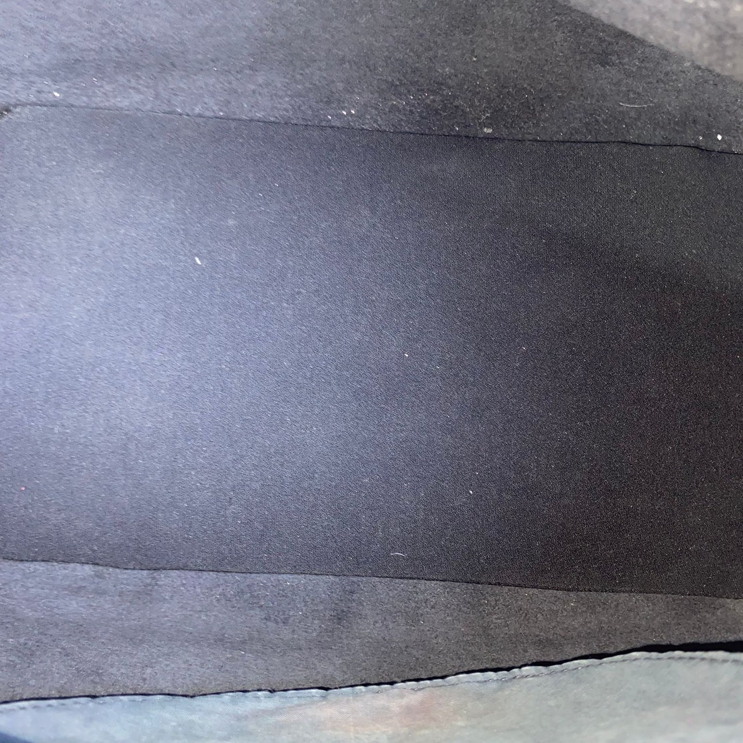 Louis Vuitton	Speedy 30 Epi Black