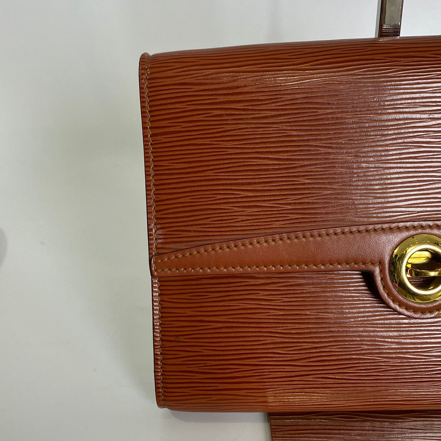 Louis Vuitton Epi Arche Brown