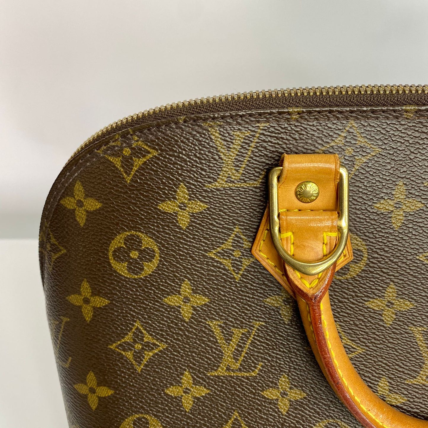Louis Vuitton Alma PM Monogram Canvas
