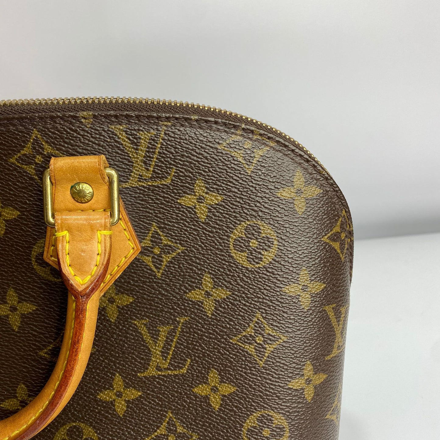 Louis Vuitton Alma PM Monogram Canvas