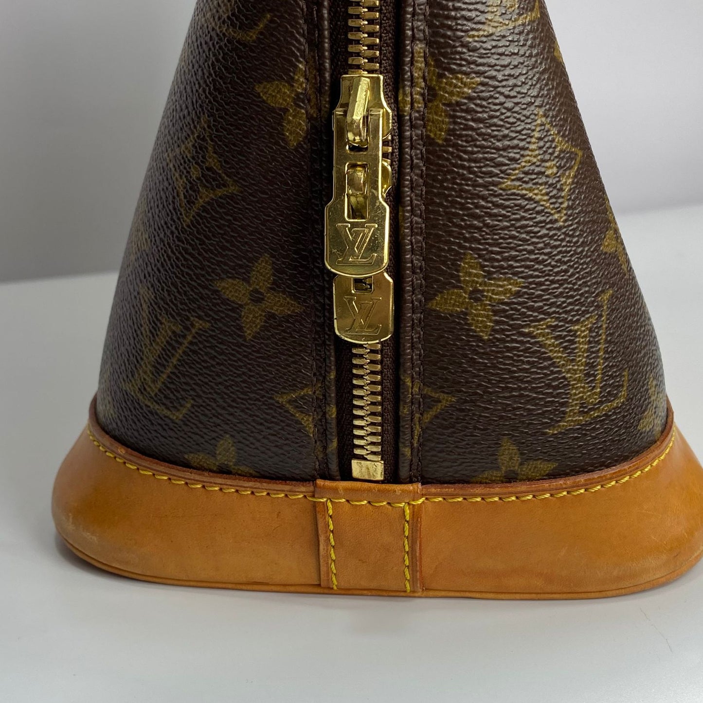 Louis Vuitton Alma PM Monogram Canvas
