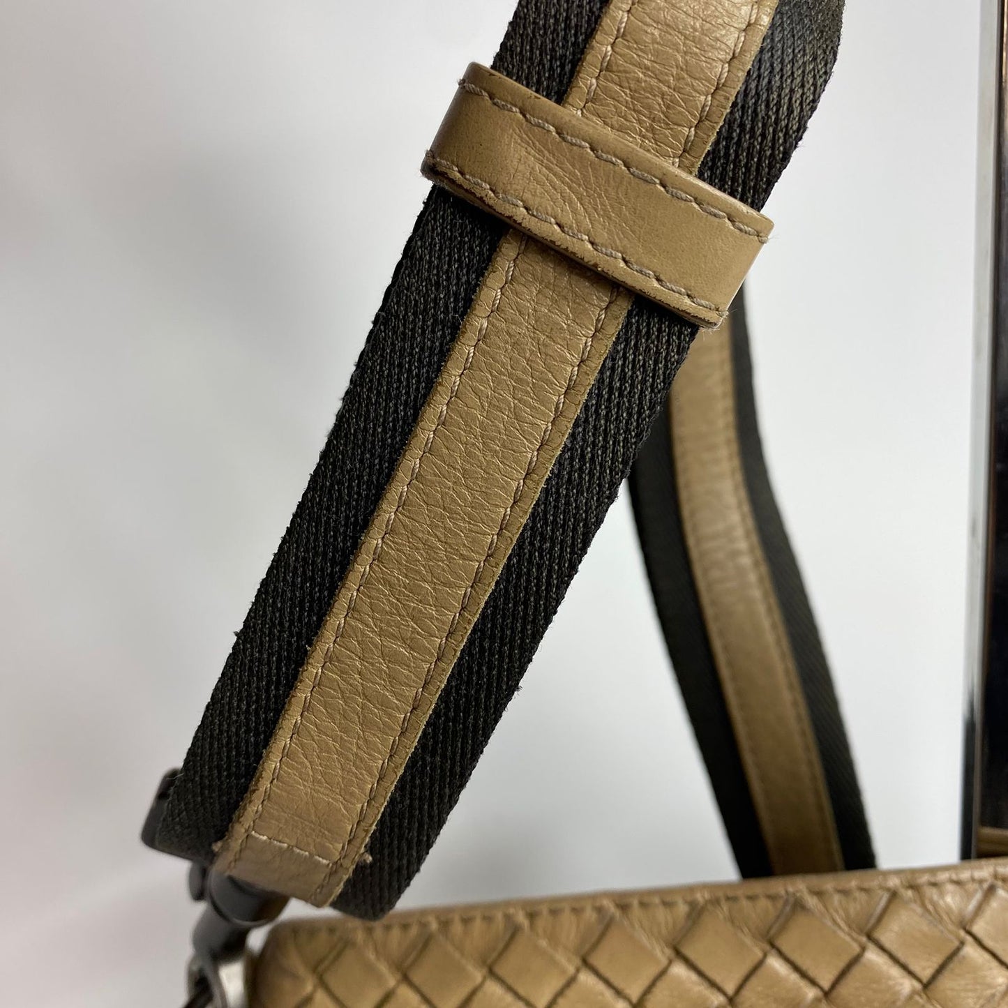 Bottega Veneta Intrecciato Messenger Bag Brown