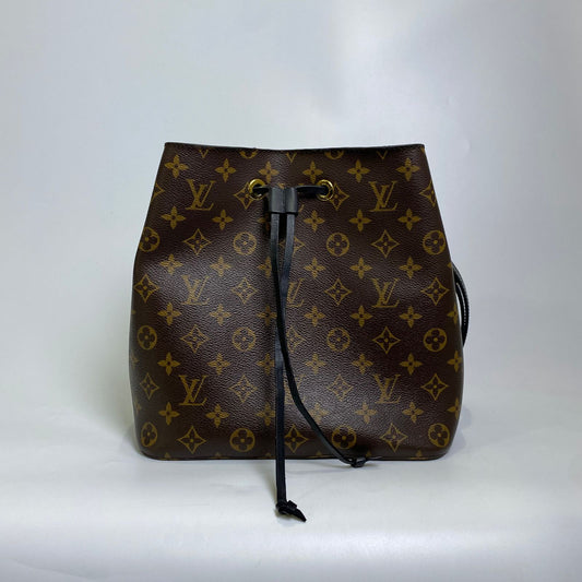 Louis Vuitton Bucket Bag Monogram Black Trim Leather