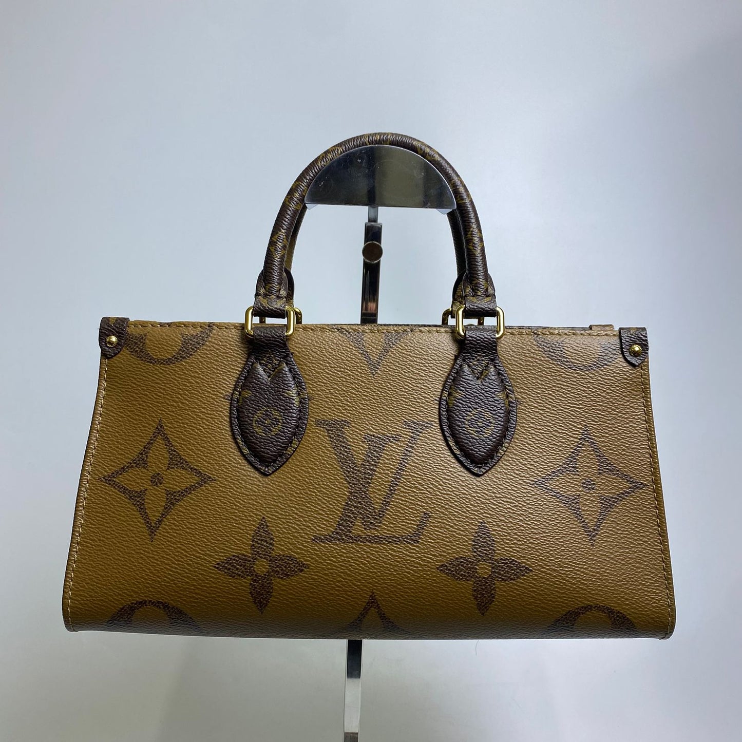 Louis Vuitton Eastwest Monogram