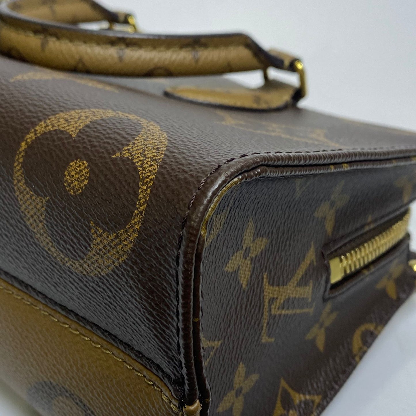 Louis Vuitton Eastwest Monogram