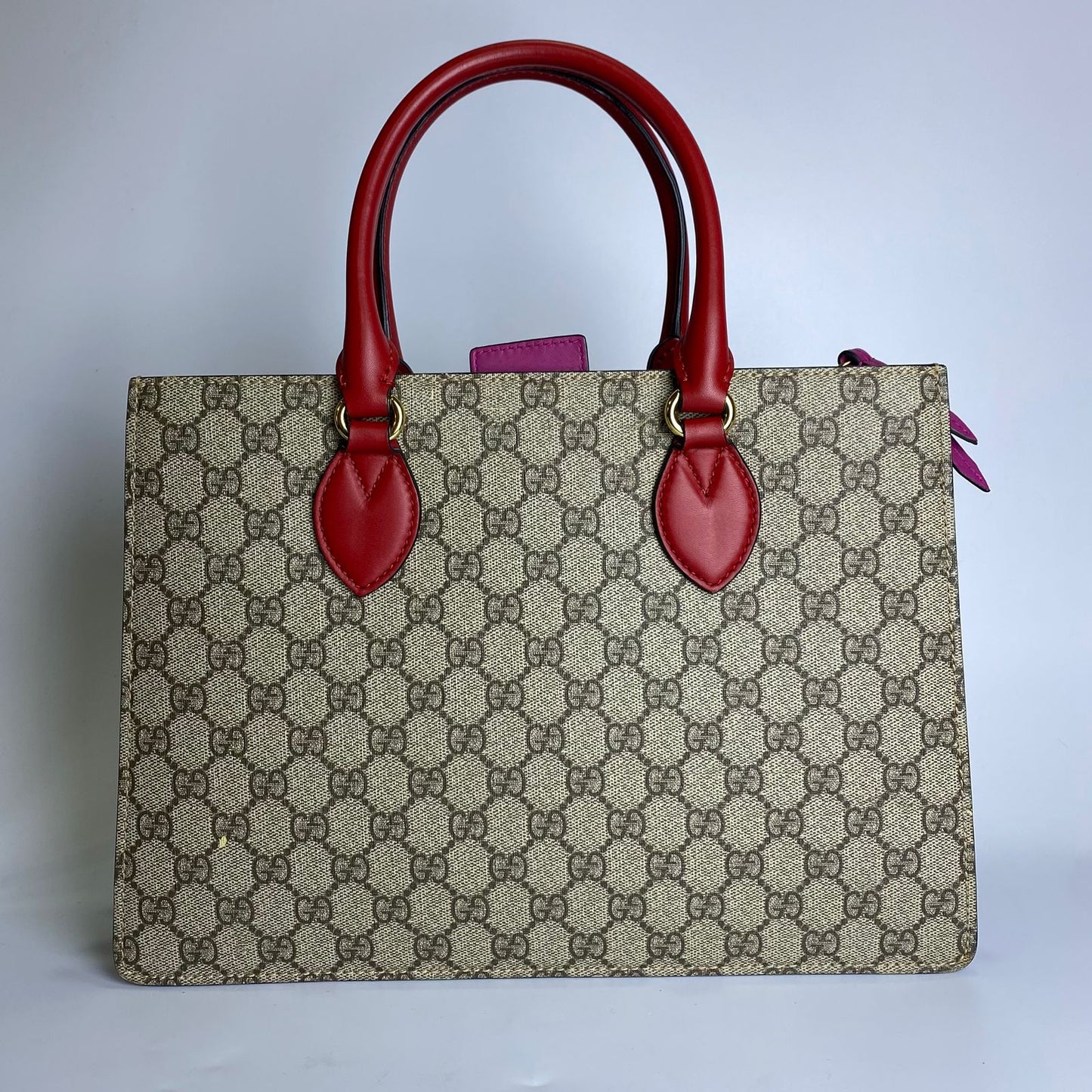 Gucci CC Supreme Top Handle Red Pink Details