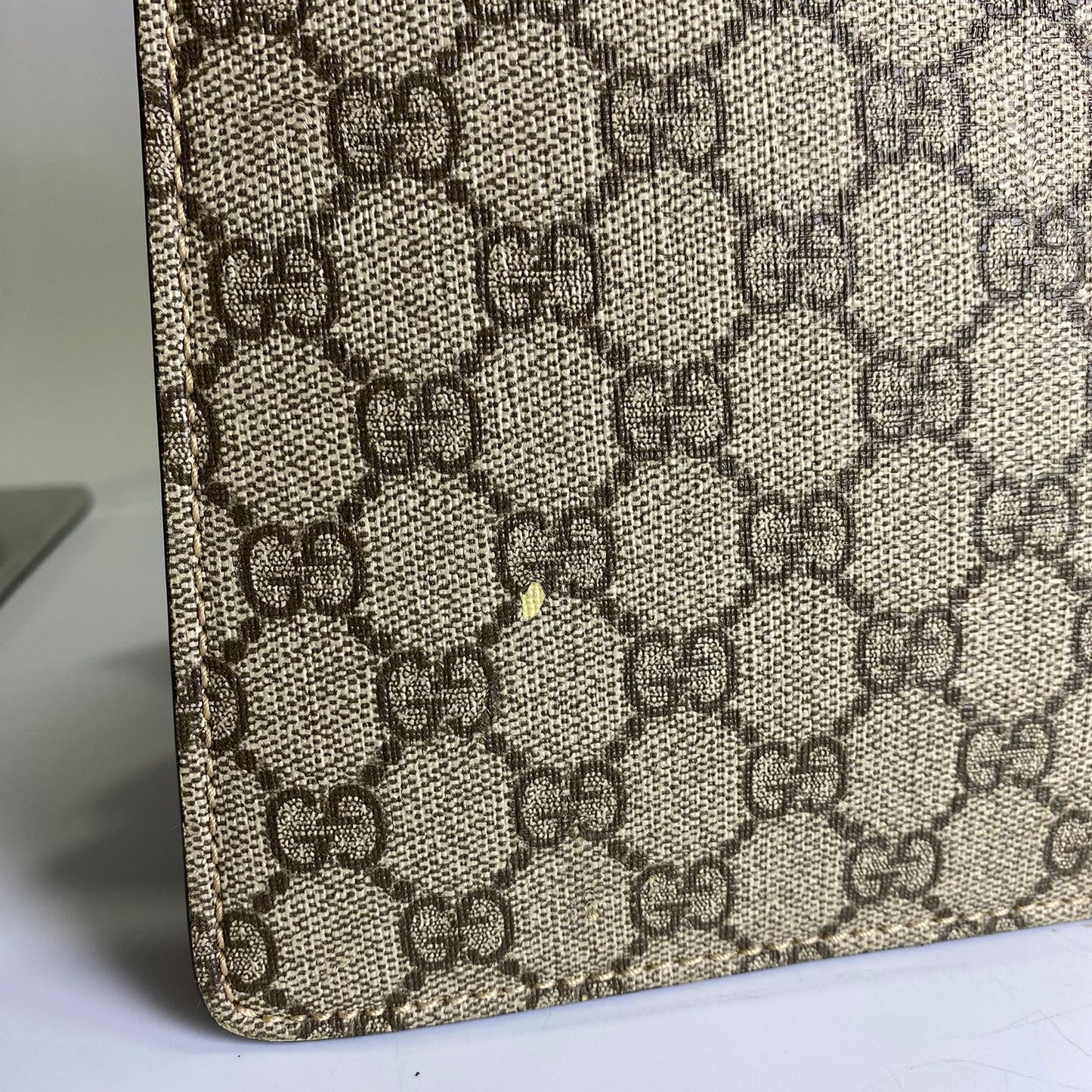 Gucci CC Supreme Top Handle Red Pink Details