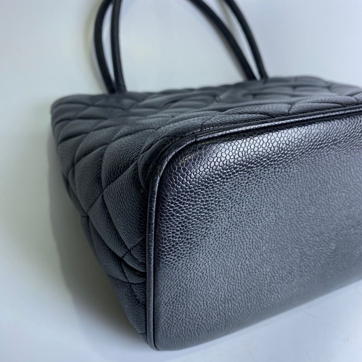 Black Medalion Tote