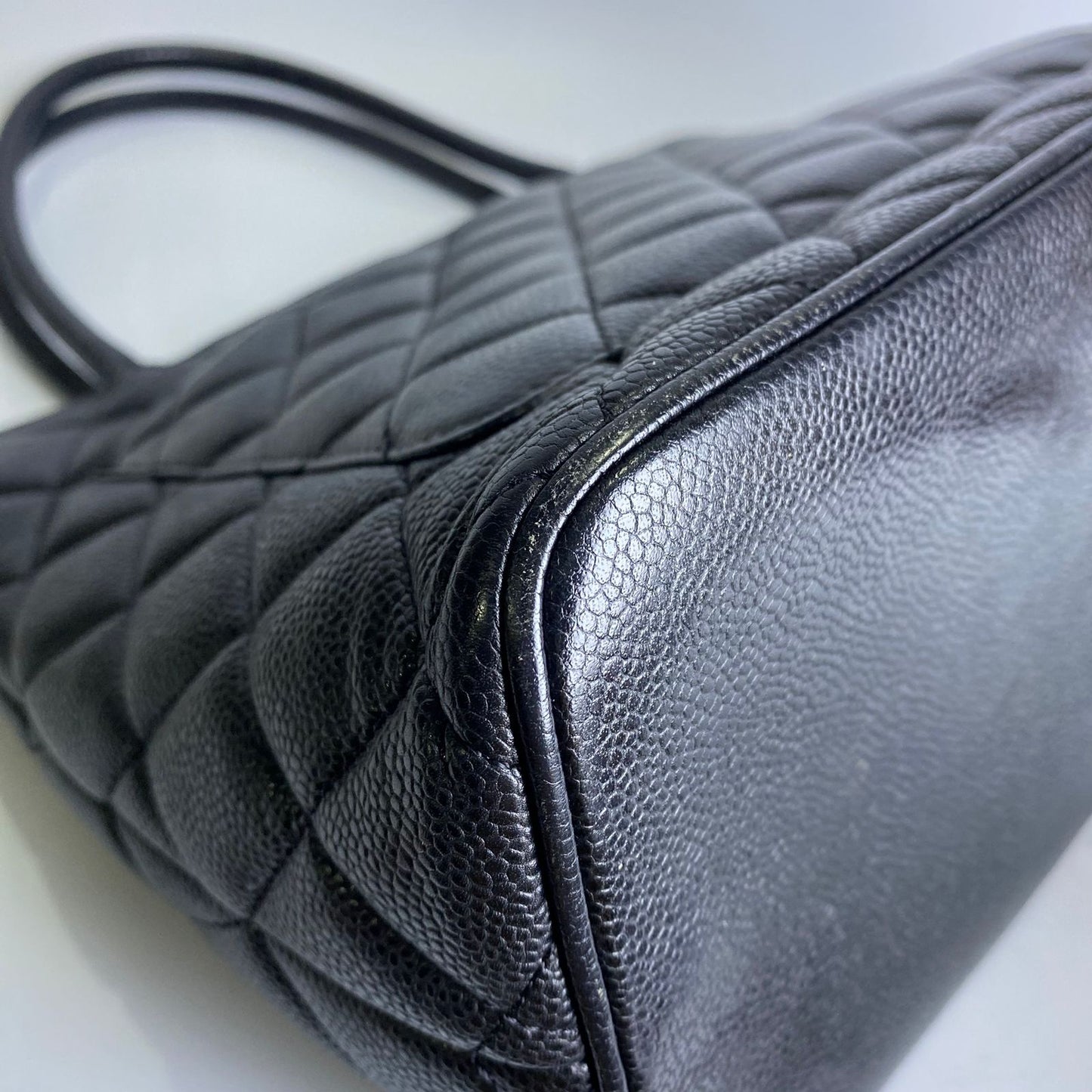 Black Medalion Tote
