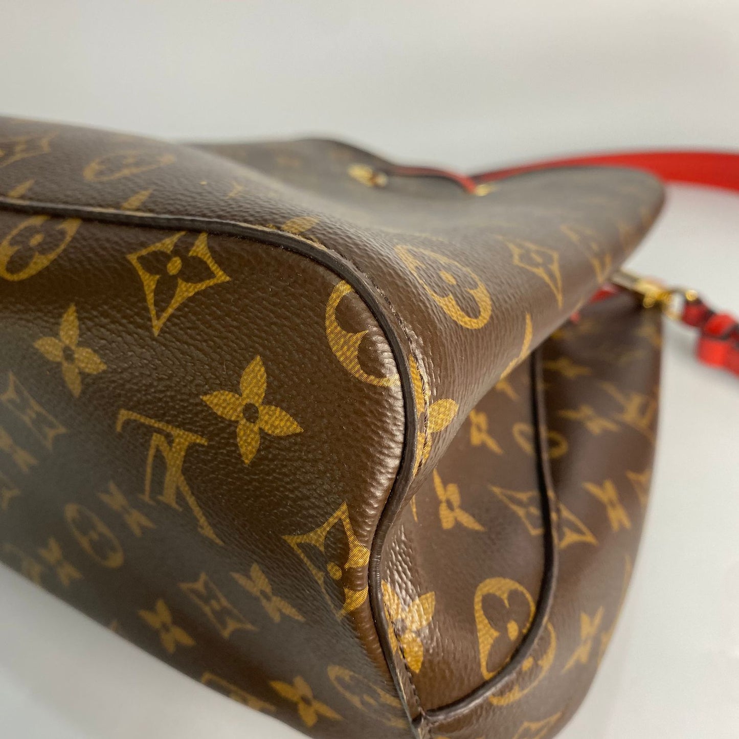 Louis Vuitton Neonoe MM Coquelicot Red