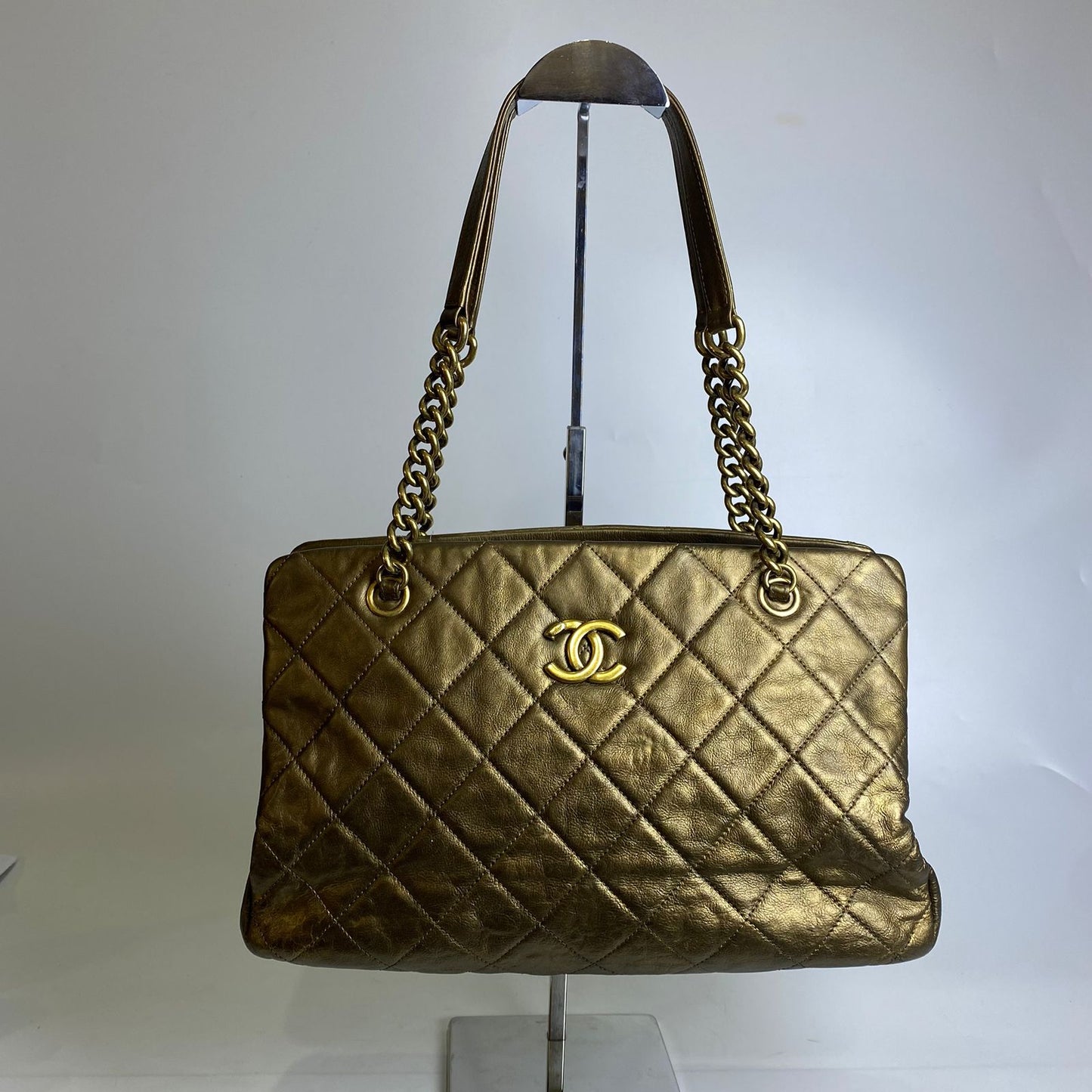 Chanel Paris Bombay Perfect Edge Tote