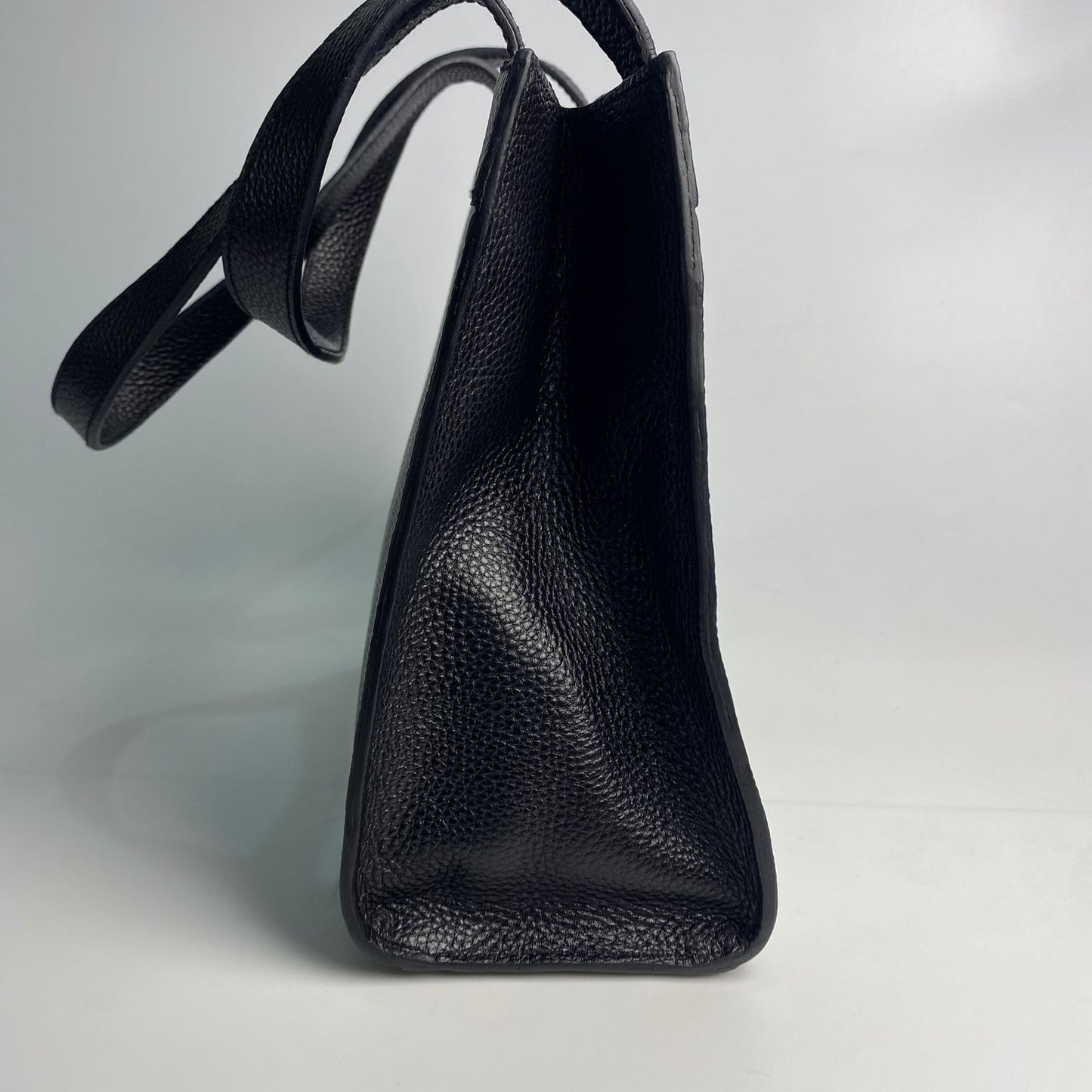 Chanel Vintage Leather Tote Black