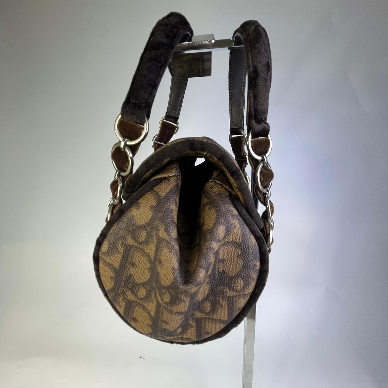 Dior	Trotter Romantique