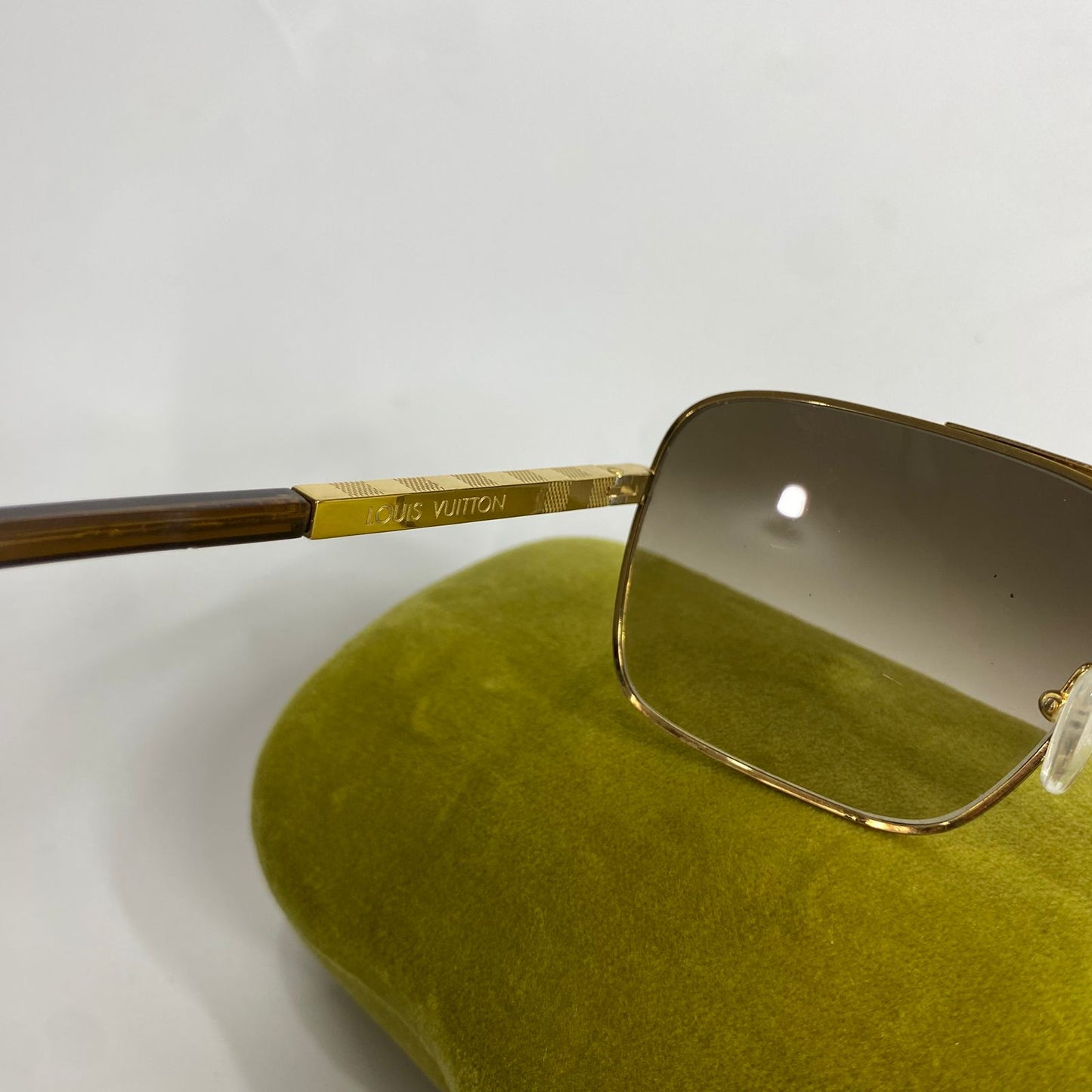 Louis Vuitton Attitude Square Aviator Sunglasses Gold