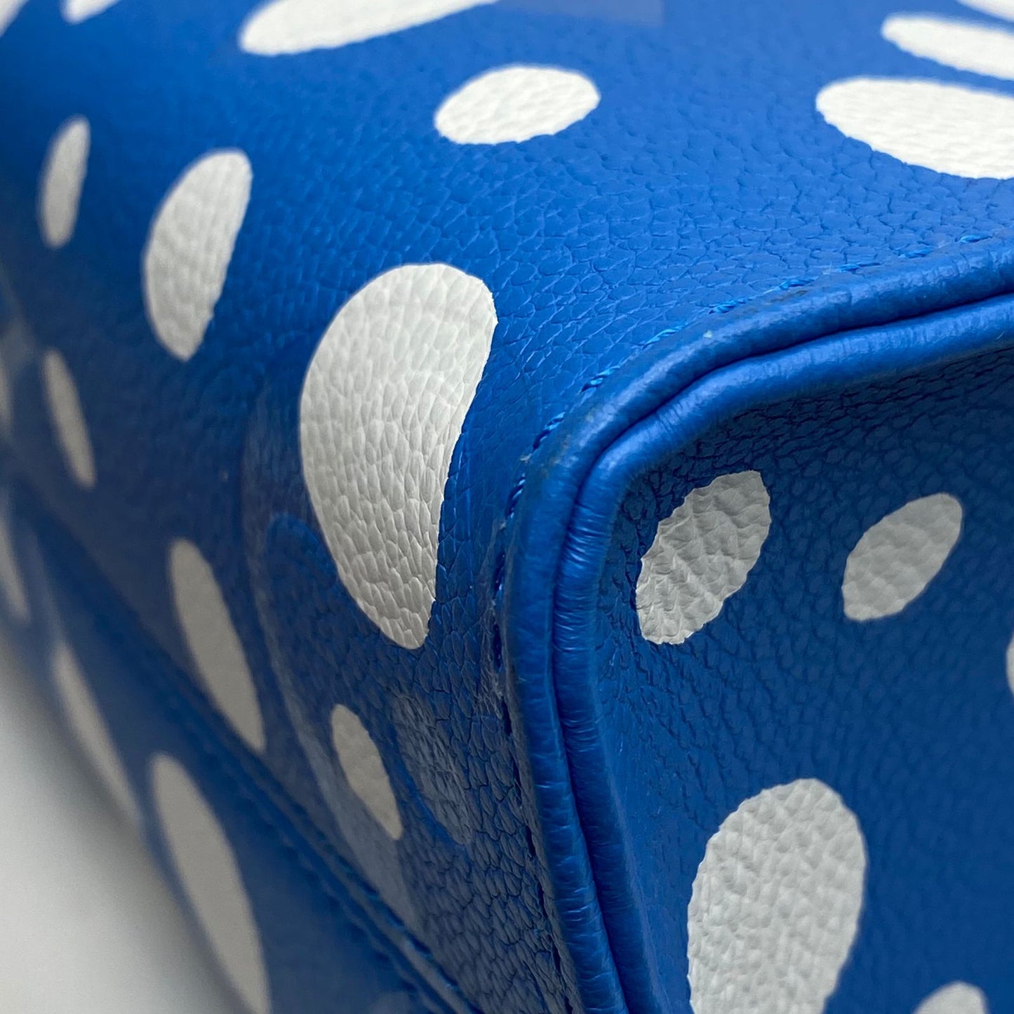 Louis Vuitton Yayoi Kusama OTG Bue, White Polka Mono Empreinte