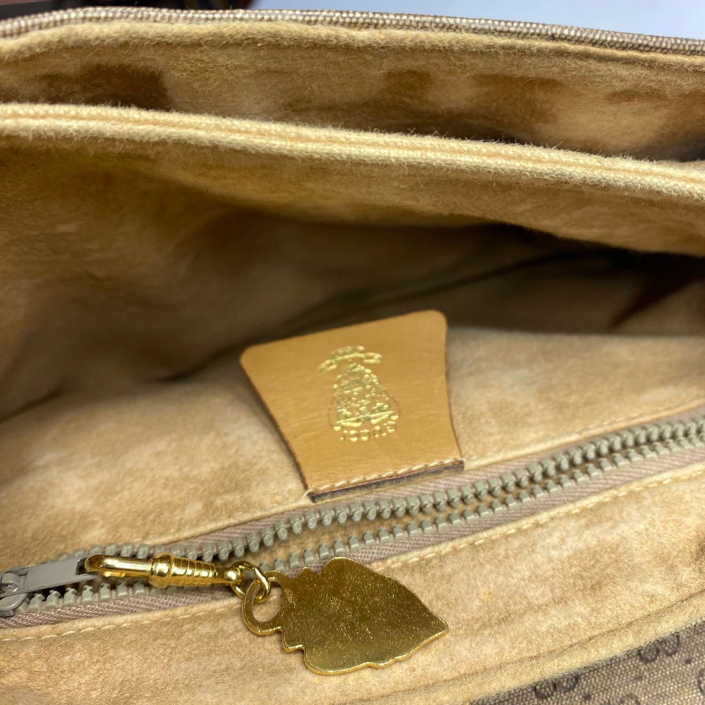 Gucci Vintage Crossbody Bag Signature GG Mono Canvas Tan