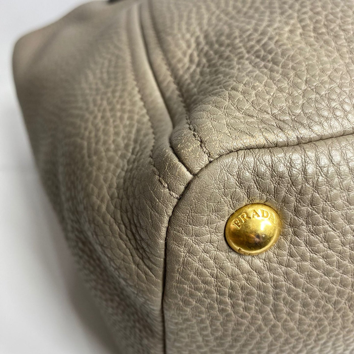 Prada Vitello Paino Taupe