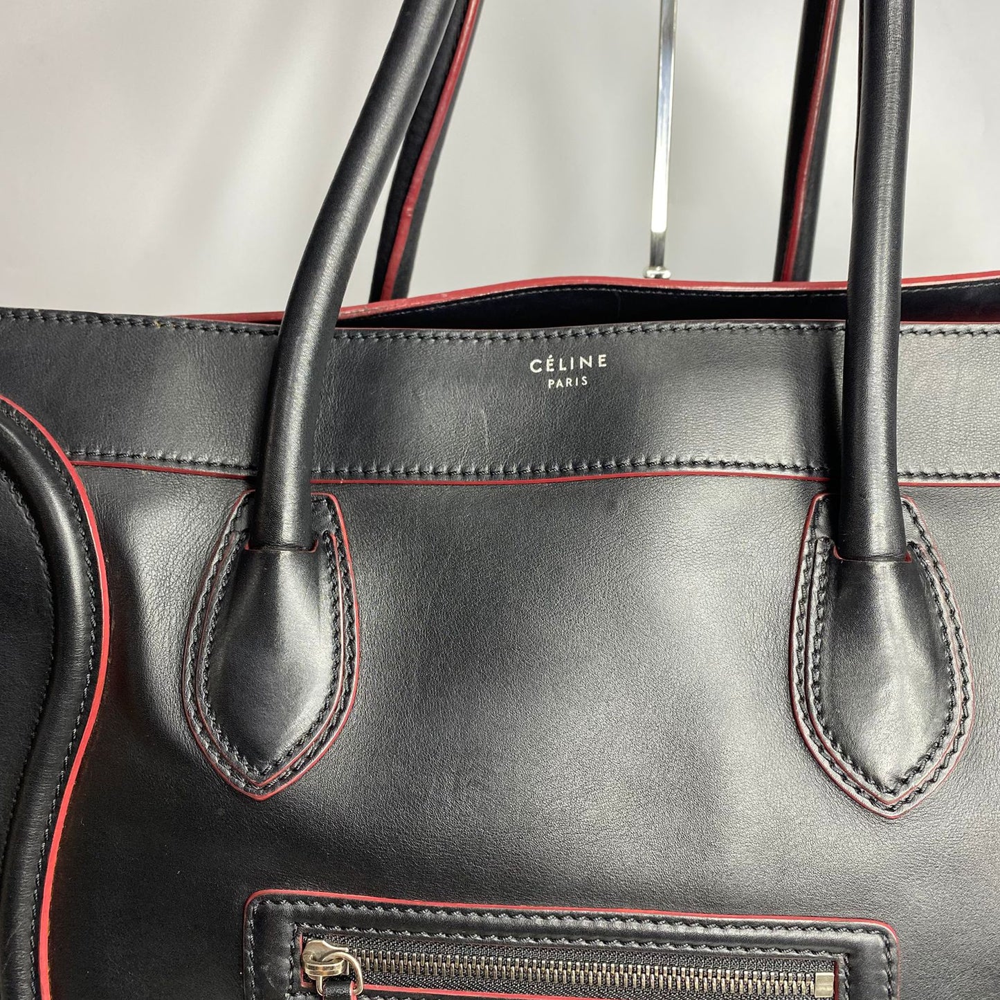 Celine Luggage Black, Red Pipin