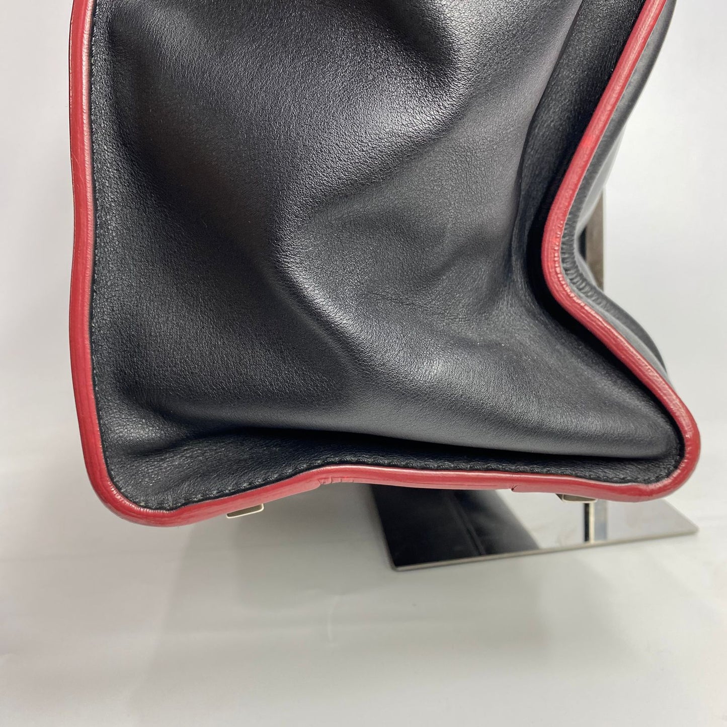 Celine Luggage Black, Red Pipin