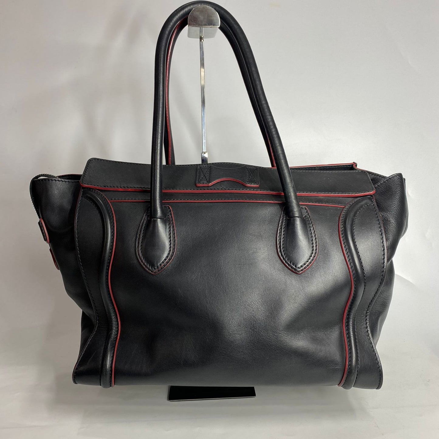 Celine Luggage Black, Red Pipin