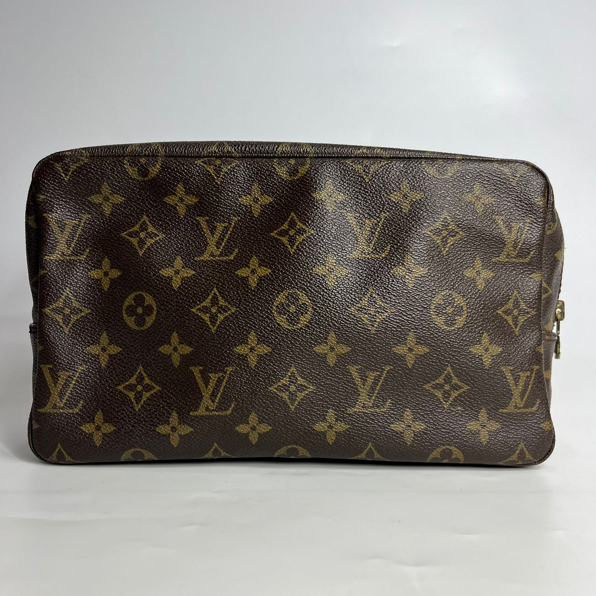 Louis Vuitton Trousse Toilette 28 Mono