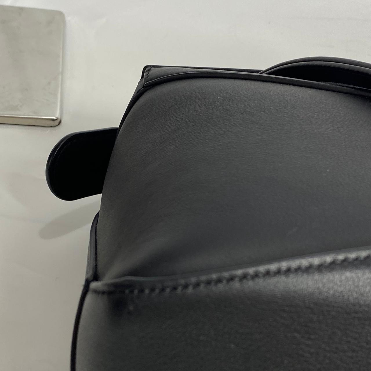 Loewe Puzzle Black SHW