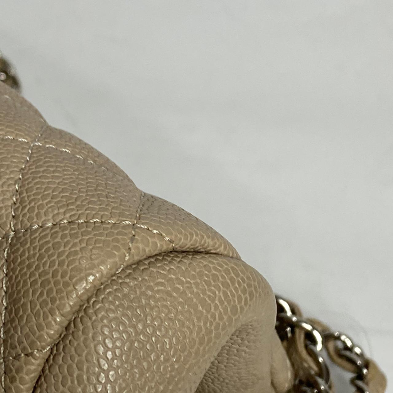 Channel	Mademoiselle Caviar Beige