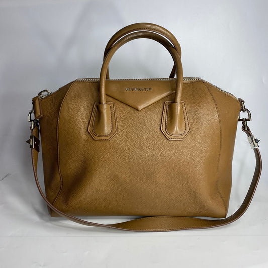 Givenchy Antigona Tan