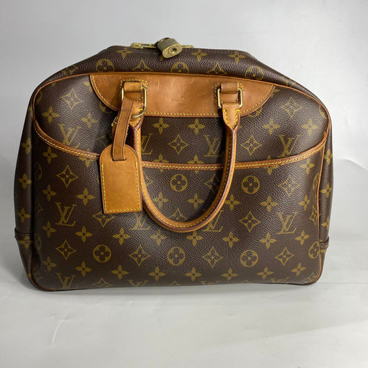 Louis Vuitton Deauville Mono Canvas