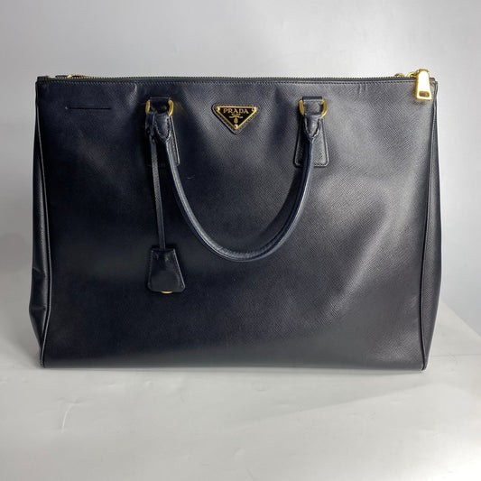 Prada Galleria Saffiano Black