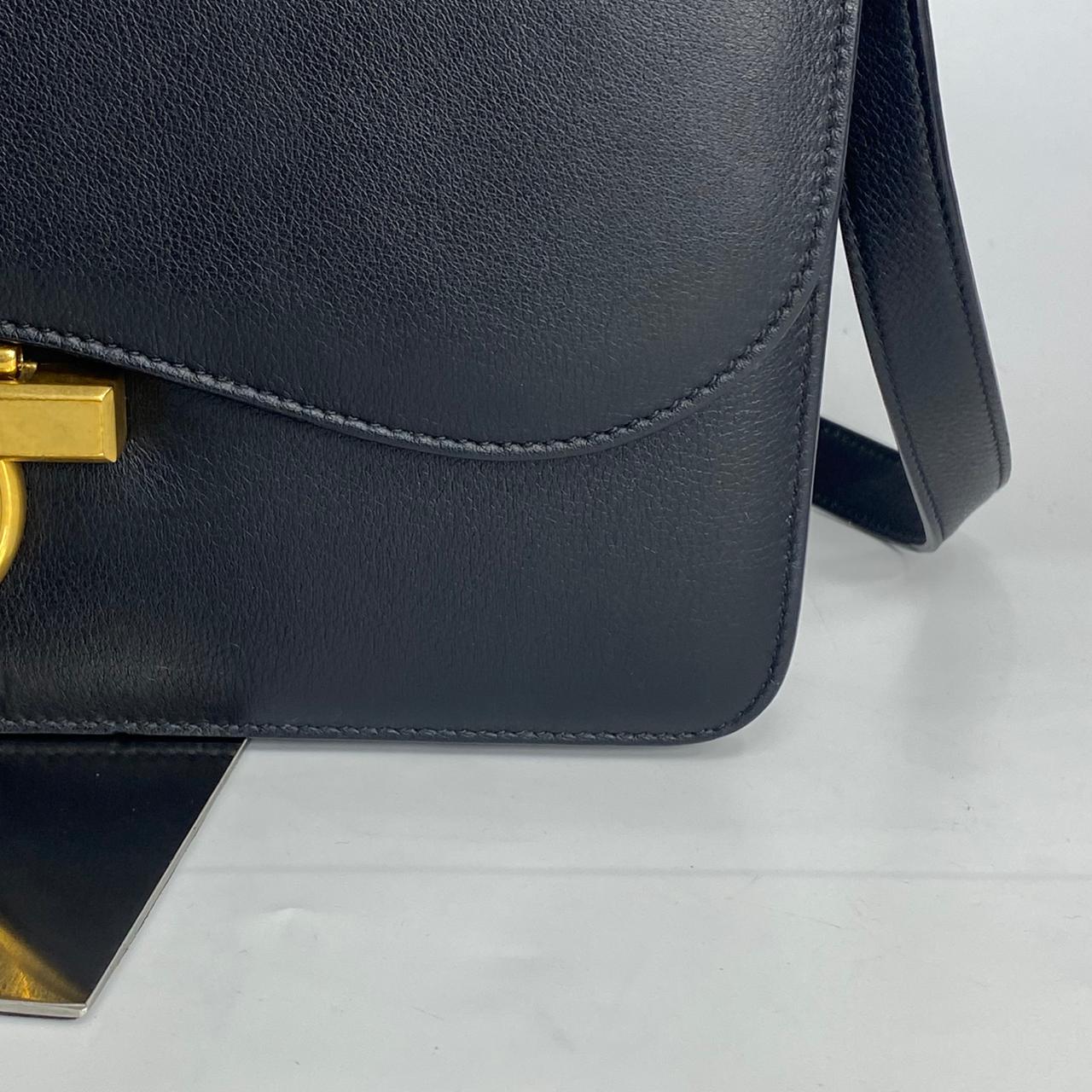 Ferragamo Joanne Shoulder Bag Black