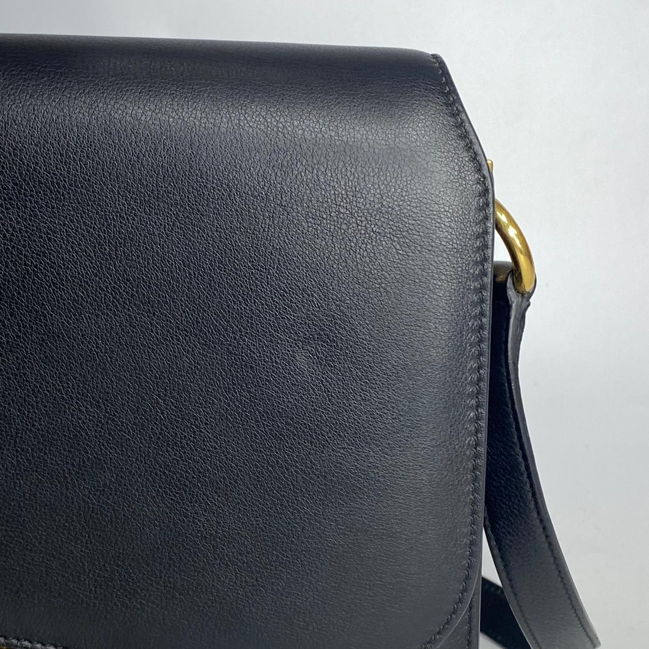 Ferragamo Joanne Shoulder Bag Black